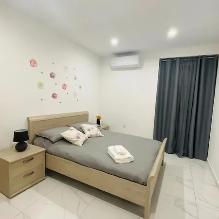 Apartment Modern *