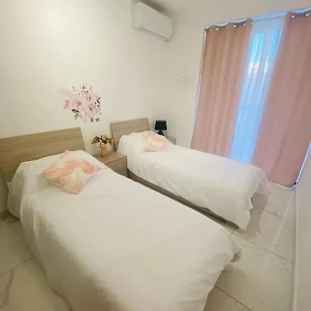 Central, Bright & Modern Apartamento Msida
