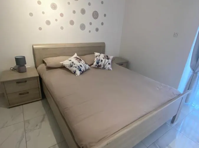 Διαμέρισμα Central, Bright & Modern